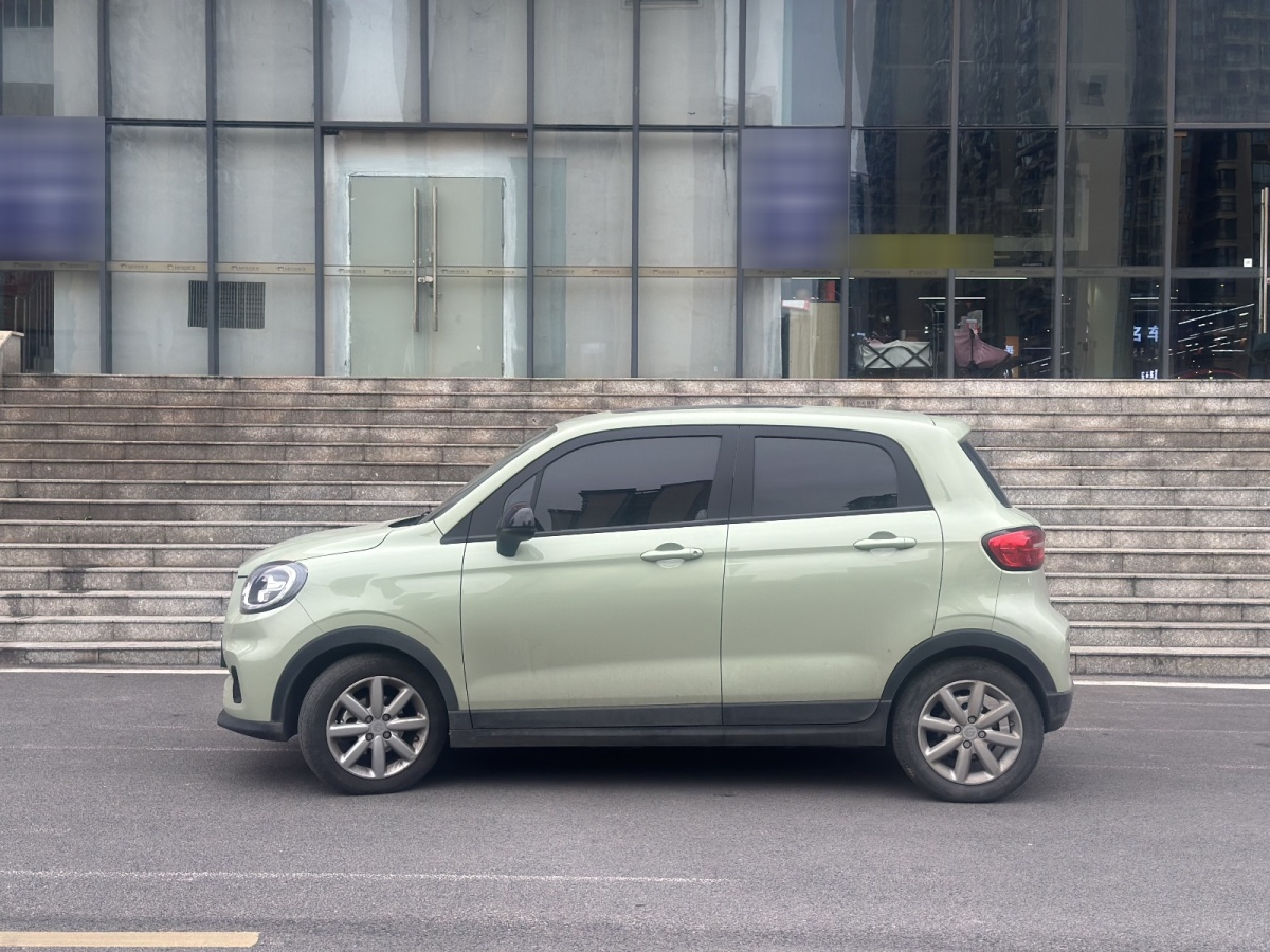 零跑 零跑T03  2022款 耀金版圖片