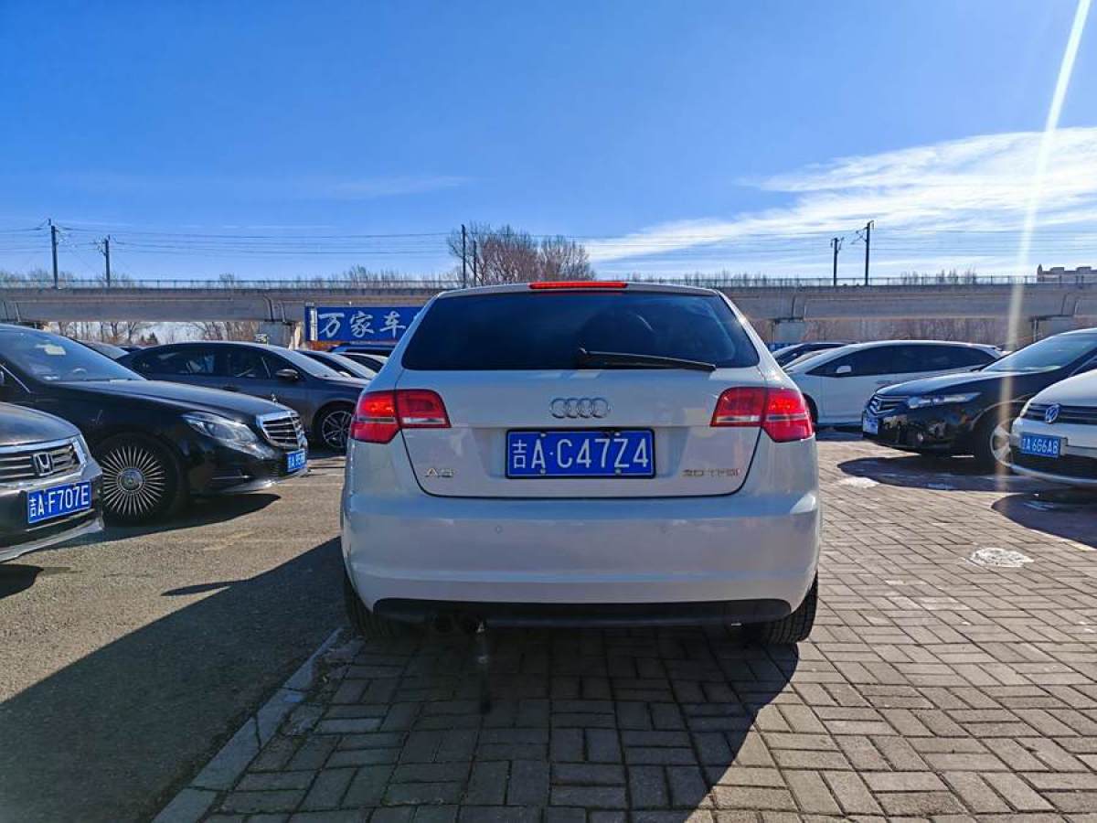 奧迪 奧迪A3  2014款 Sportback 35 TFSI 自動(dòng)豪華型圖片