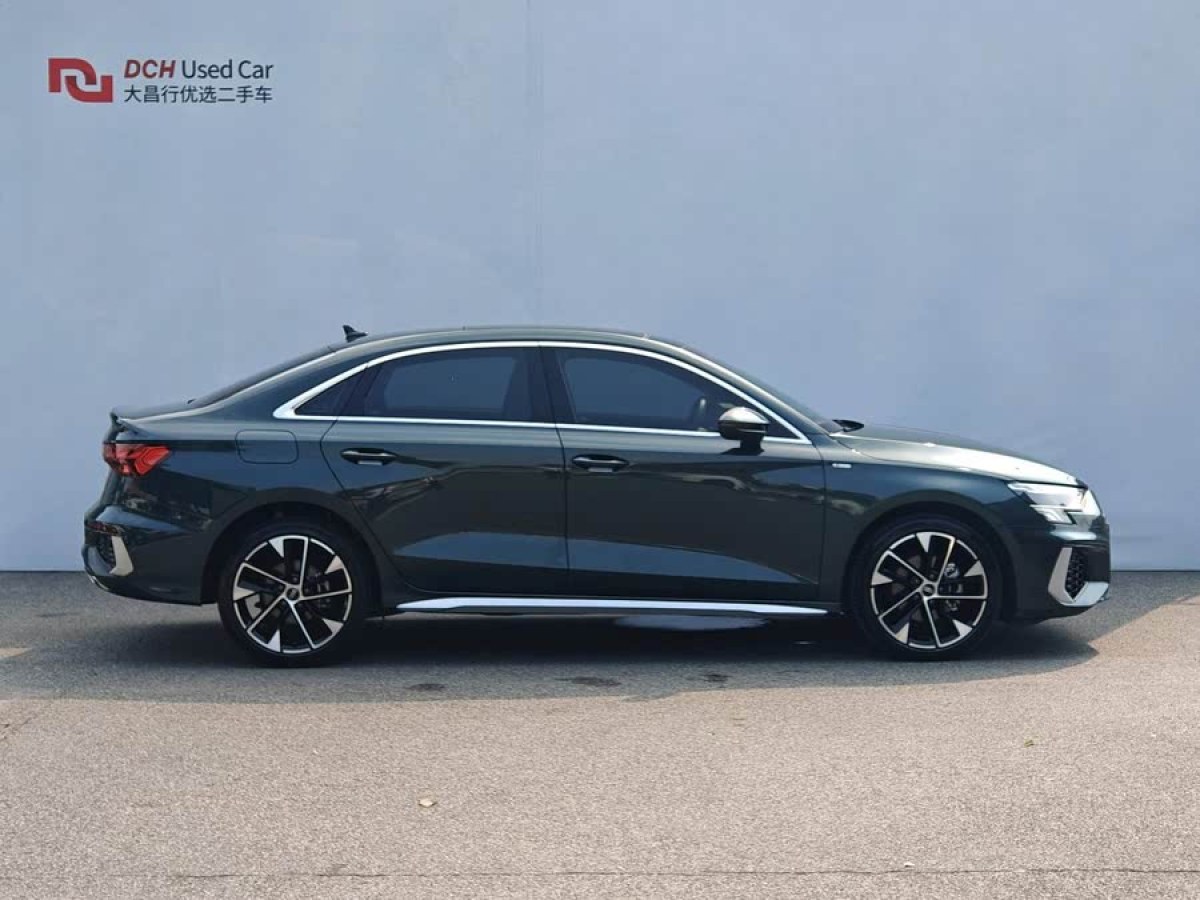 奧迪 奧迪A3  2023款 A3L Limousine 35 TFSI 時尚運動型圖片