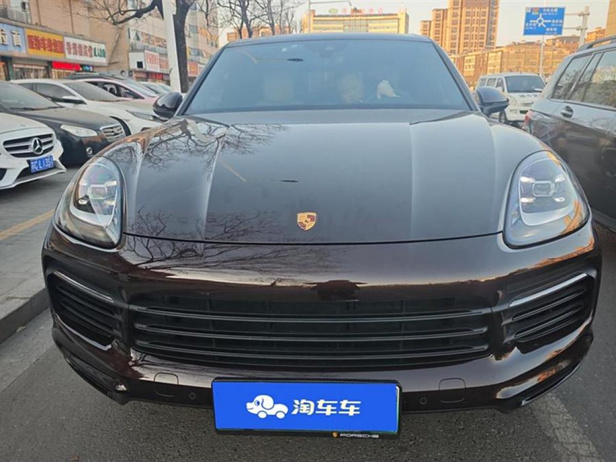 保時(shí)捷 Cayenne新能源  2022款 Cayenne E-Hybrid 2.0T 鉑金版圖片