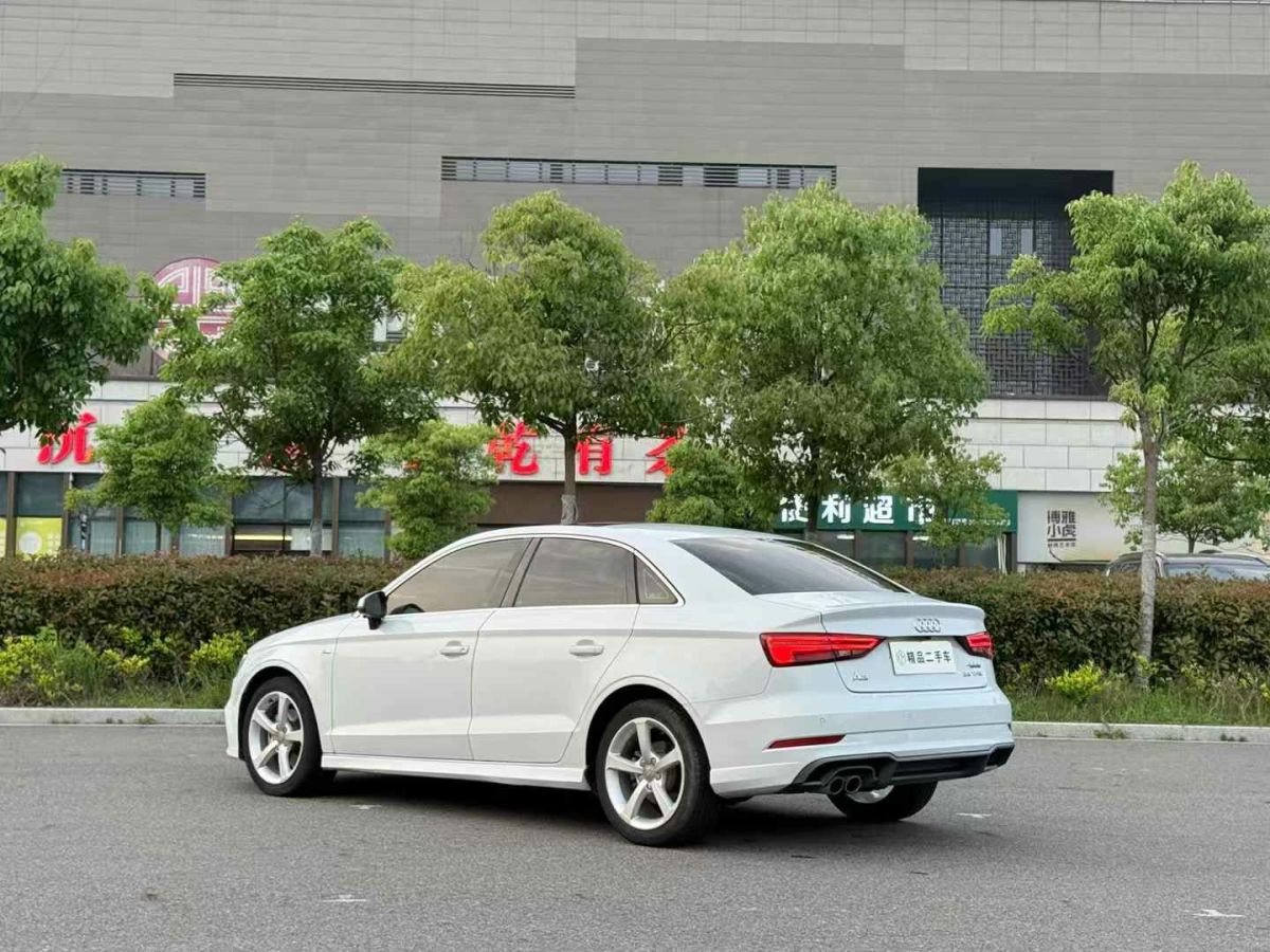 奧迪 奧迪A3  2017款 Cabriolet 40 TFSI圖片