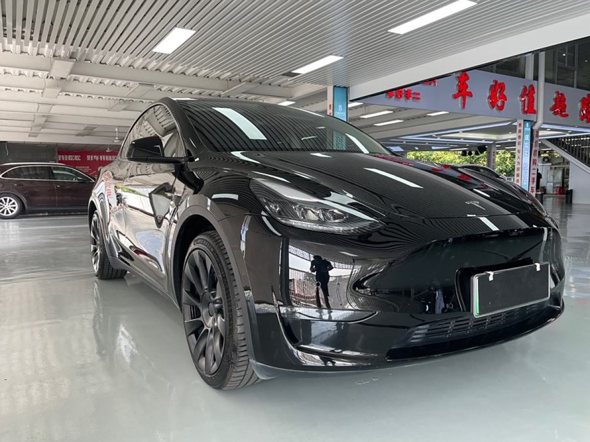 特斯拉 Model Y  2023款 長(zhǎng)續(xù)航煥新版 雙電機(jī)全輪驅(qū)動(dòng)圖片