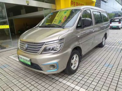 2017年1月 東風(fēng)風(fēng)行 菱智 M5 1.6L 標(biāo)準(zhǔn)型圖片