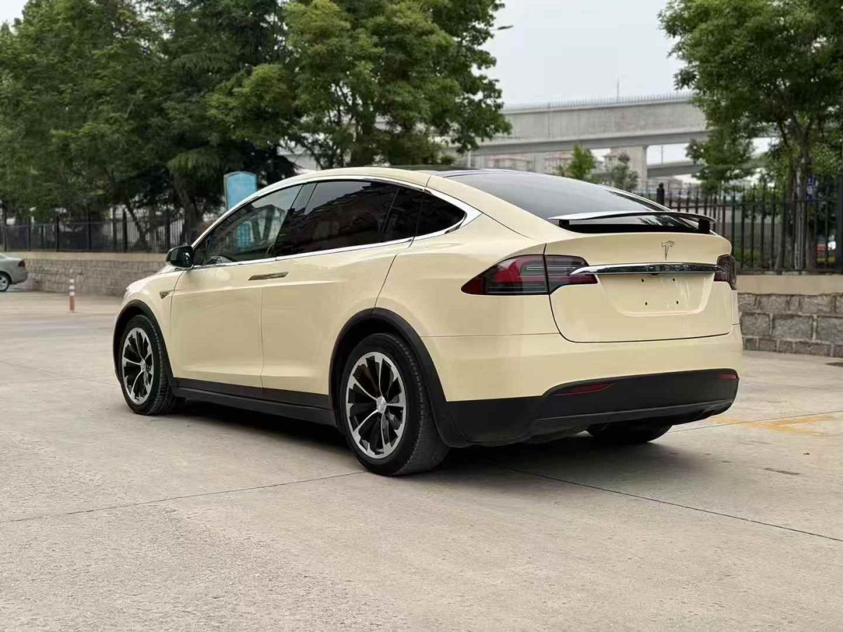 特斯拉 Model X  2016款 60D圖片