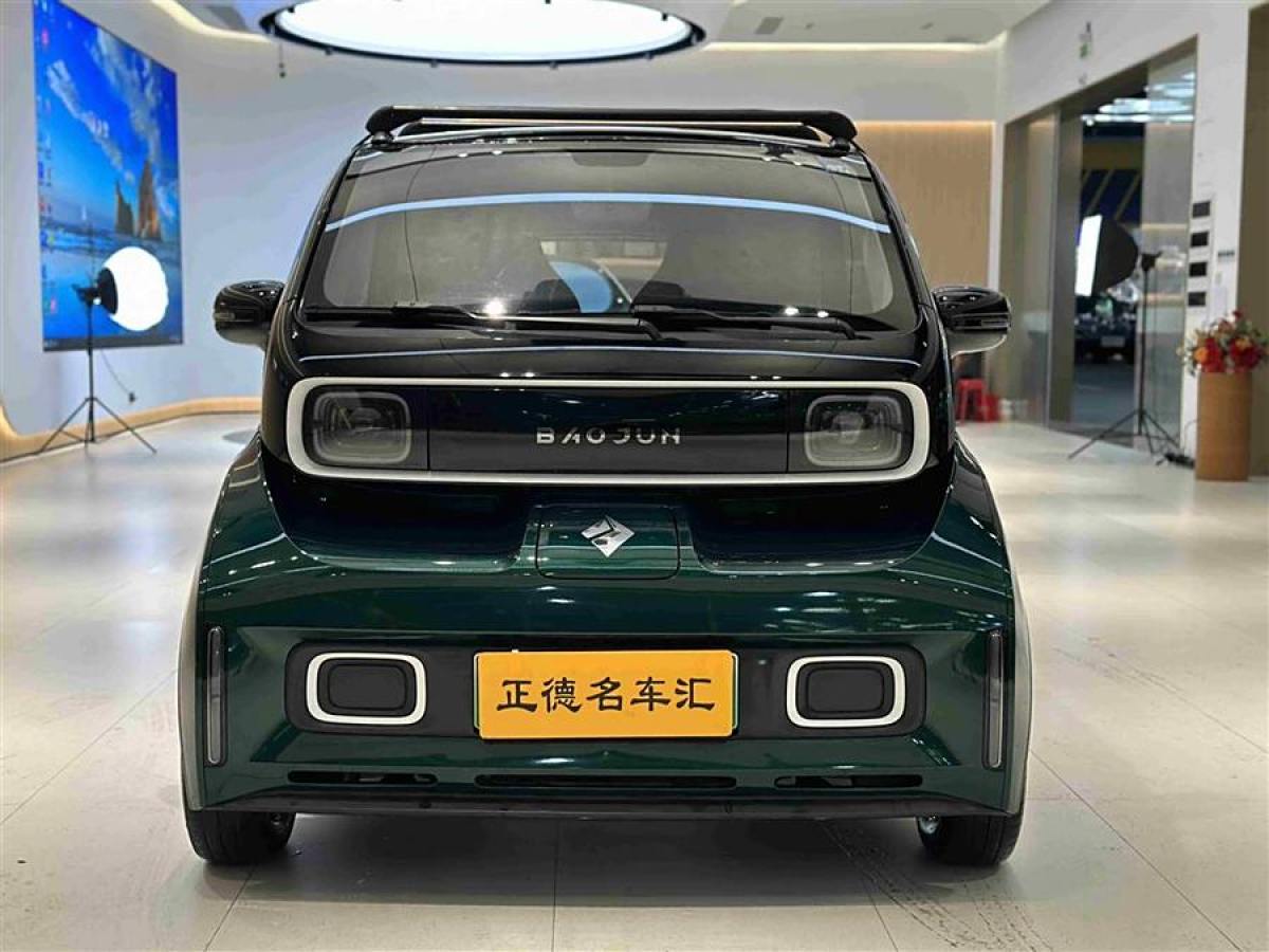 寶駿 寶駿KiWi EV  2022款 藝術(shù)家輕享版 三元鋰圖片