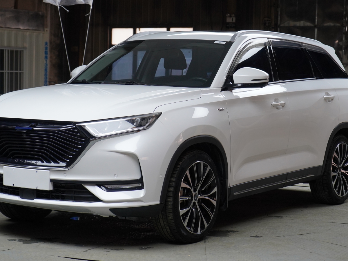 長安歐尚 X7  2021款 1.5T 人臉識別全自動泊車太空逍遙版圖片
