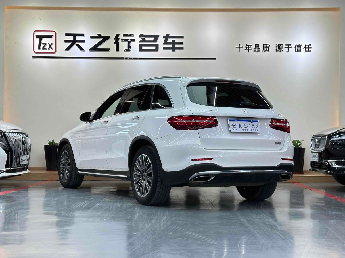 奔馳 奔馳GLC  2017款 GLC 260 4MATIC 動(dòng)感型圖片