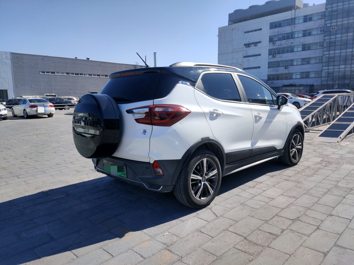 比亞迪 元新能源  2018款 EV360 智聯(lián)創(chuàng)酷型圖片