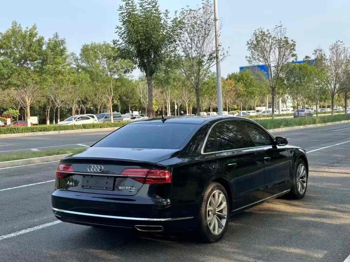 奧迪 奧迪A8  2014款 A8L 45 TFSI quattro豪華型圖片