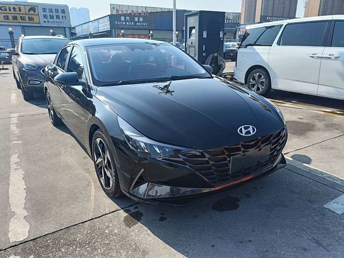 現(xiàn)代 伊蘭特  2021款 1.5L LUX尊貴版圖片