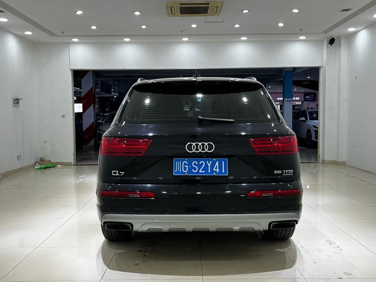 奧迪 奧迪Q7  2019款 55 TFSI 技術(shù)型圖片