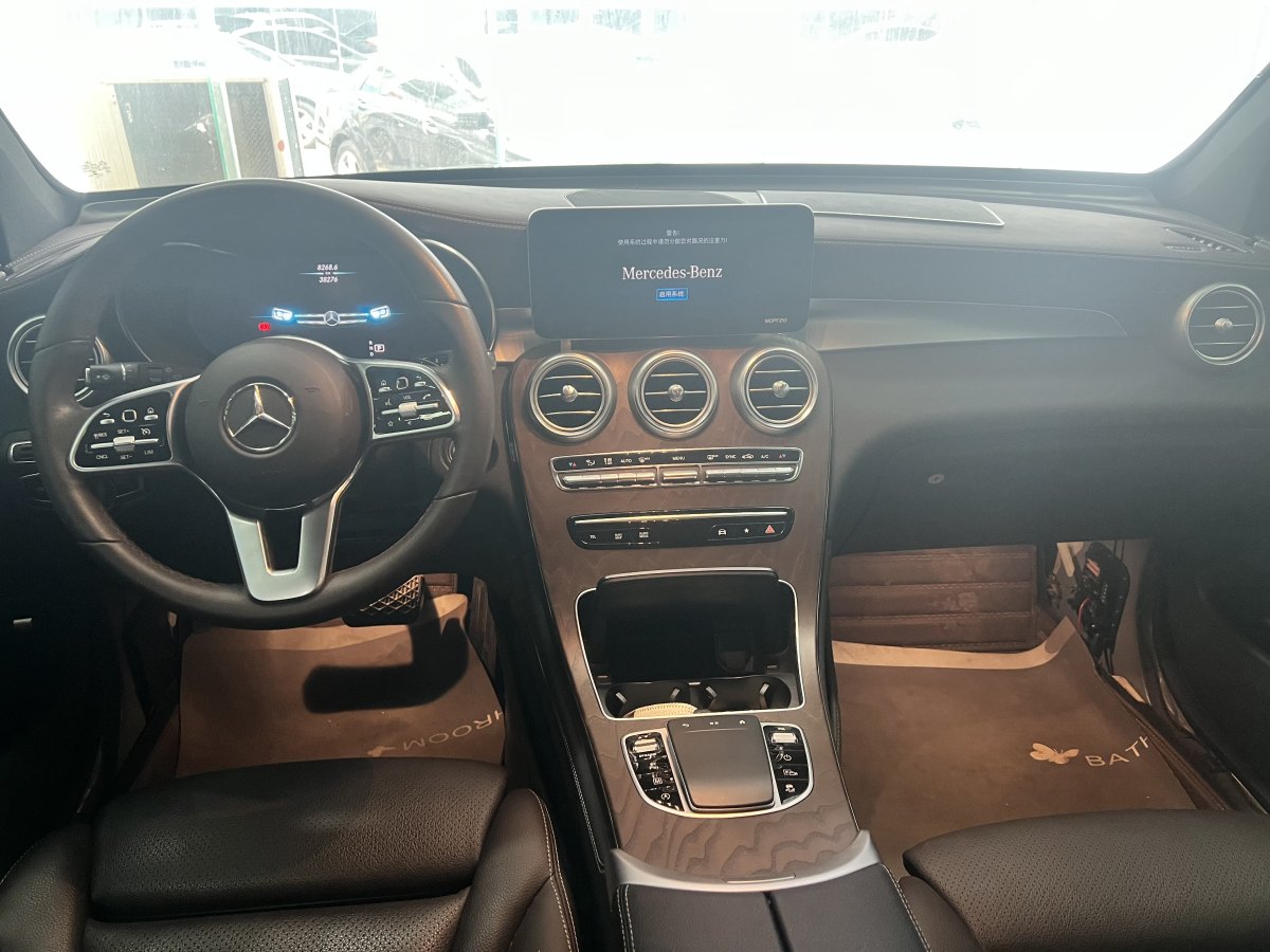奔馳 奔馳GLC  2025款 改款 GLC 260 L 4MATIC 豪華型圖片