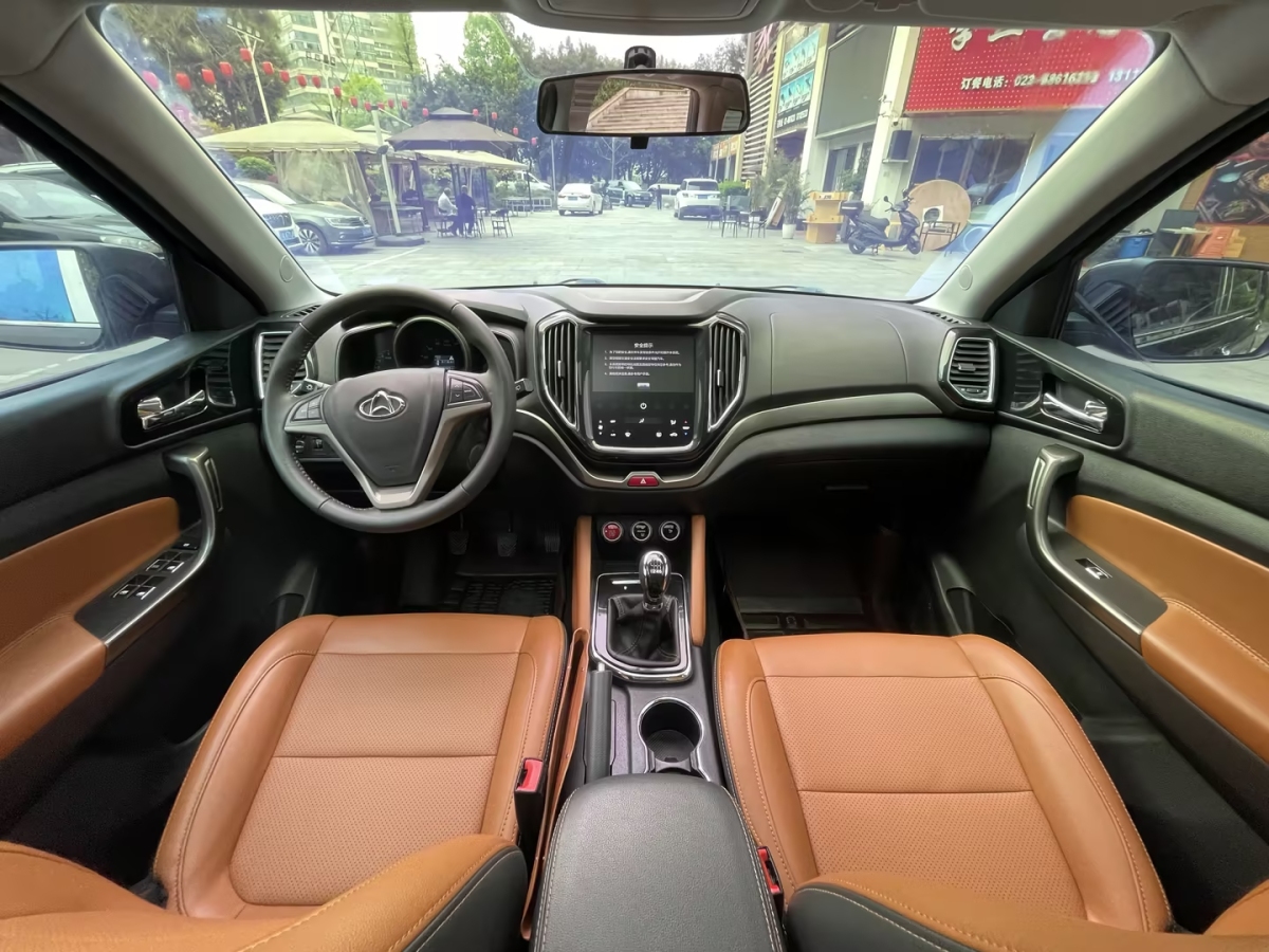 长安欧尚 CX70  2017款 改款 CX70T 1.5T 手动豪擎版图片