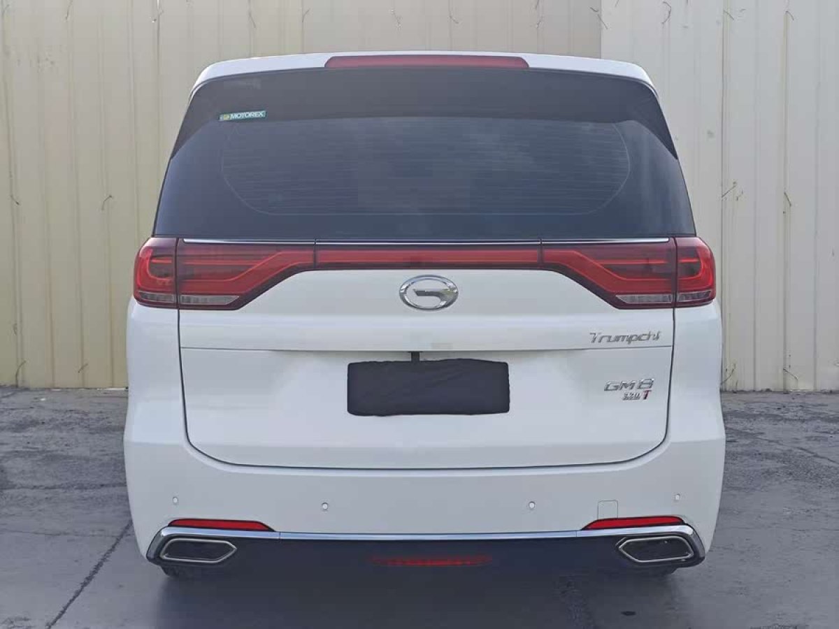 廣汽傳祺 M8  2018款 320T 豪華版圖片