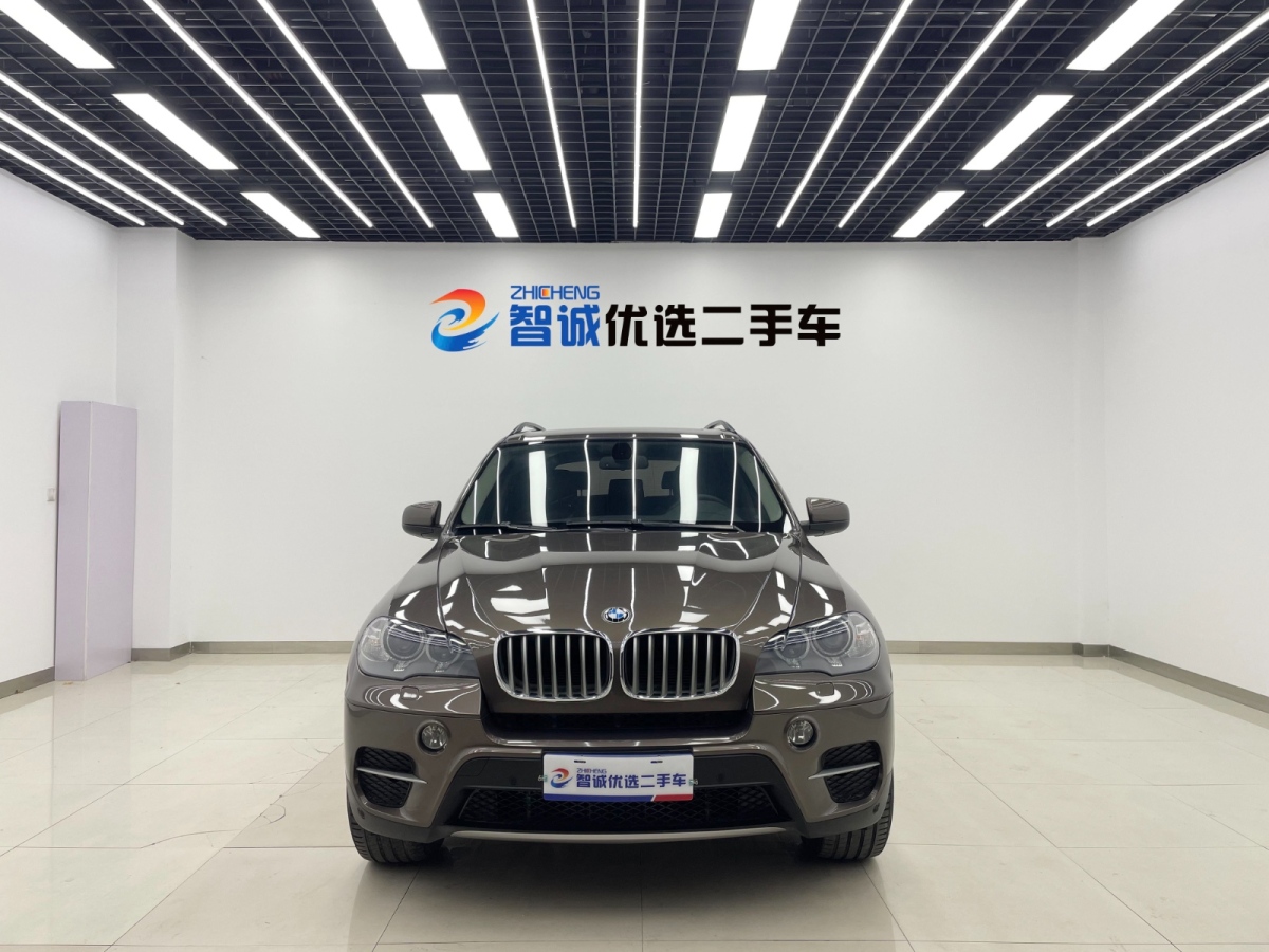 2011年9月寶馬 寶馬X5  2011款 xDrive35i 領(lǐng)先型