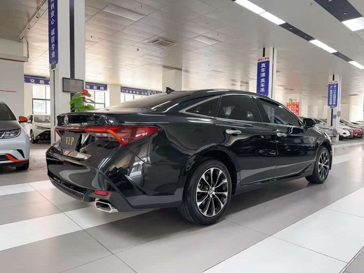 豐田 亞洲龍  2022款 2.0L 豪華版圖片