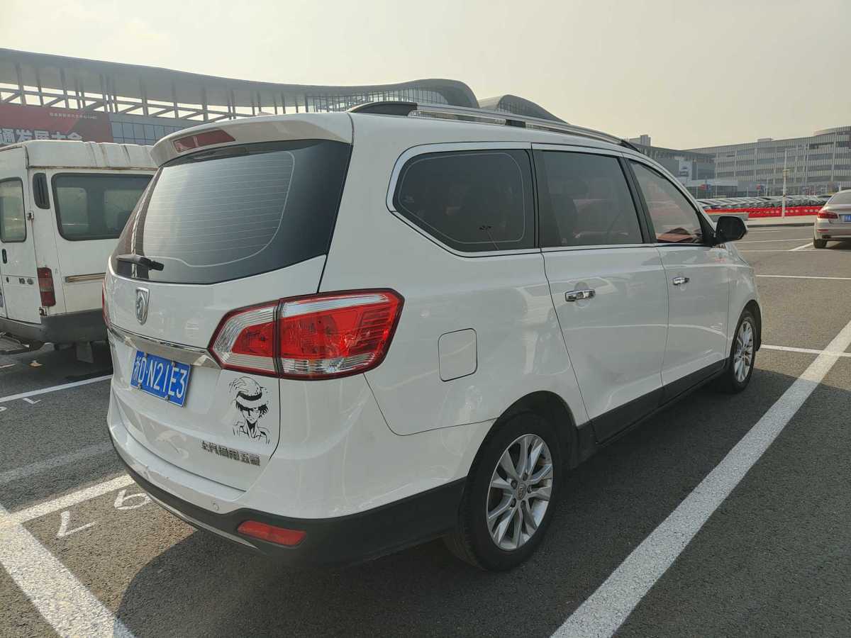 寶駿 730  2014款 1.5L 手動舒適型 7座圖片