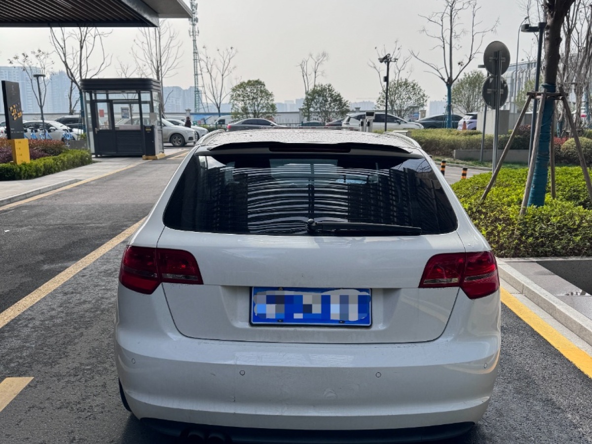 奥迪 奥迪A3  2008款 A3 1.8TFSI Quattro三门版图片