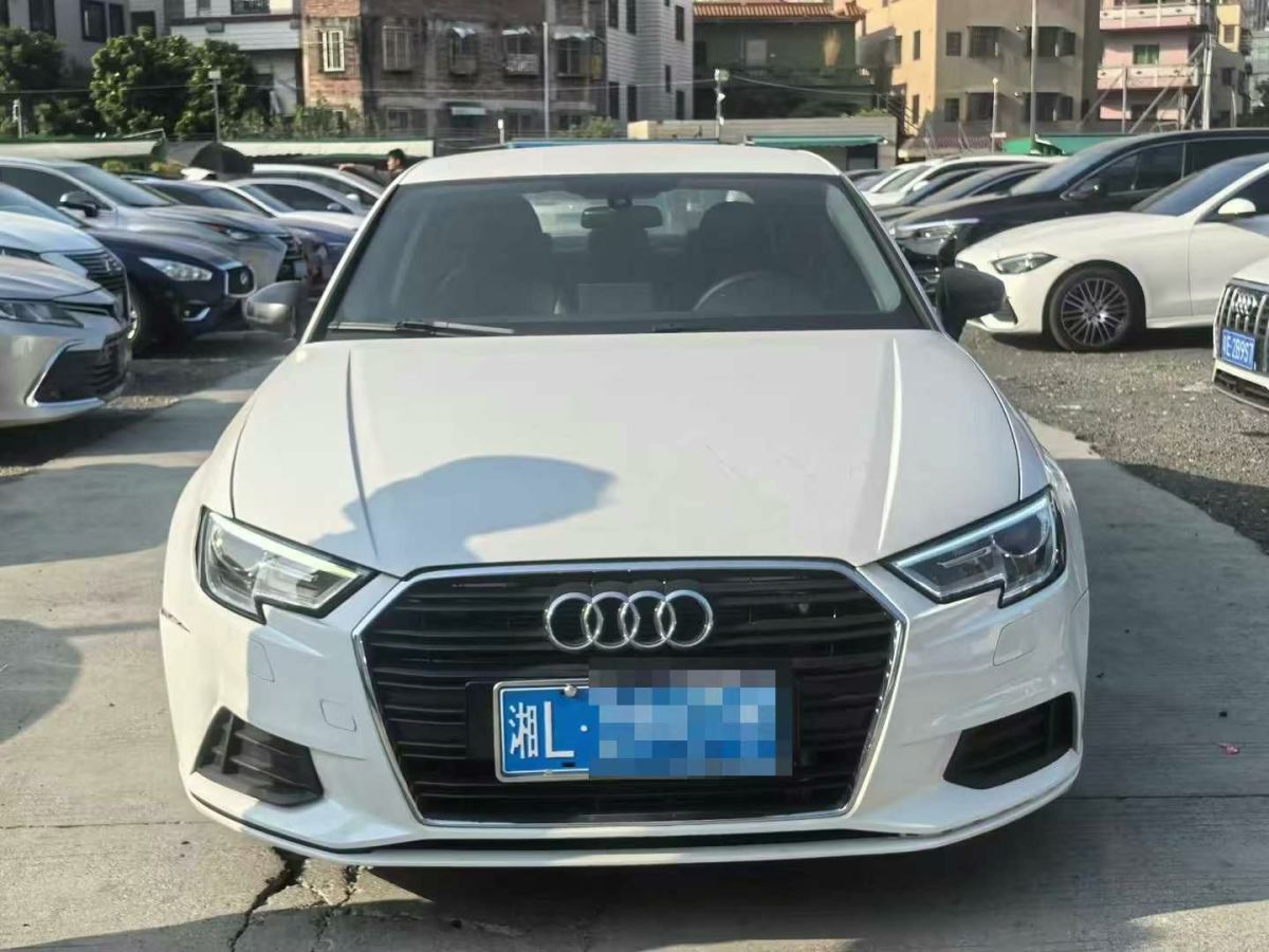 奧迪 奧迪A3  2018款 A3 1.4T 35TFSI Limousine時(shí)尚型圖片