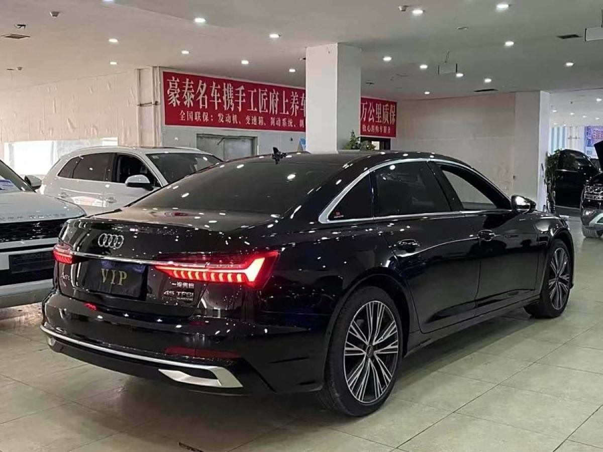 奧迪 奧迪A6L  2023款 改款 45 TFSI quattro 臻選動感型圖片