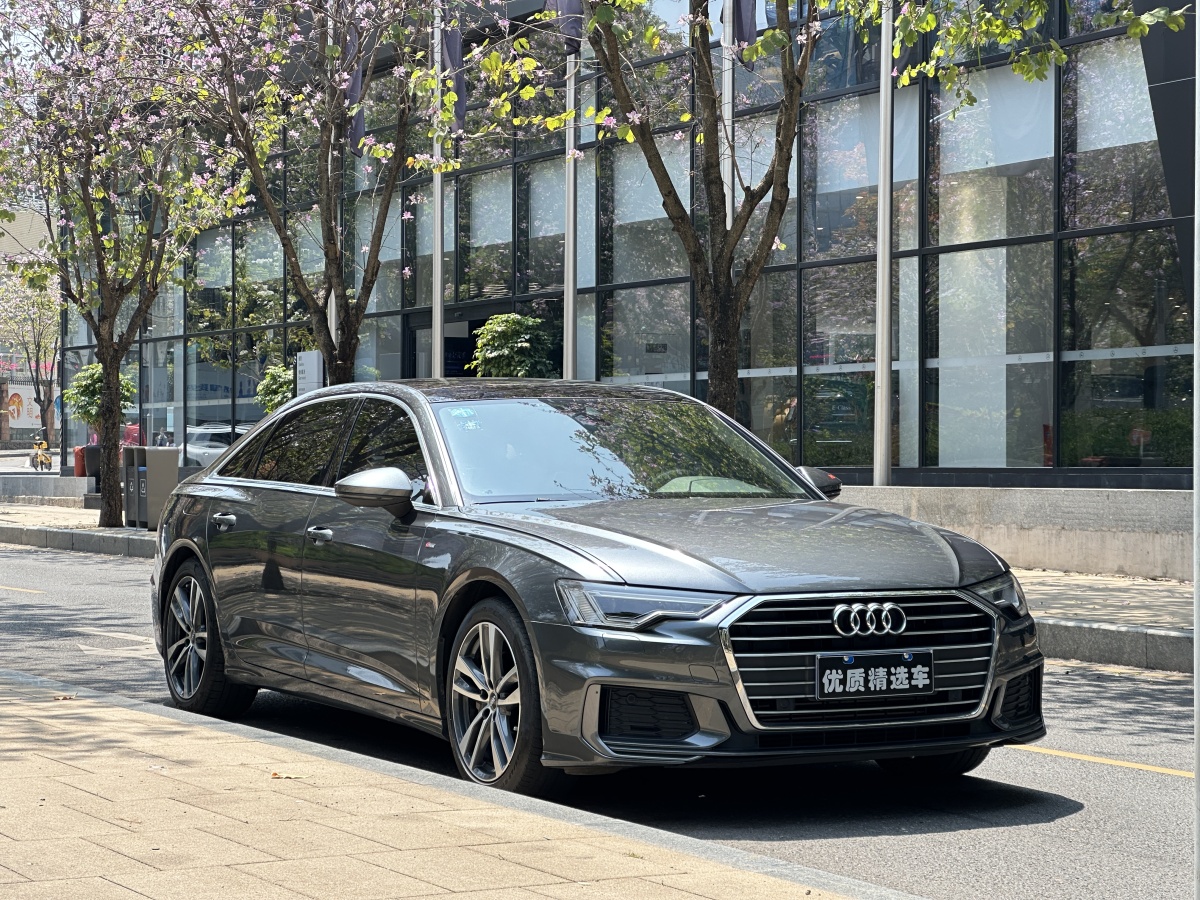 2020年4月奧迪 奧迪A6L  2019款 45 TFSI 臻選動感型