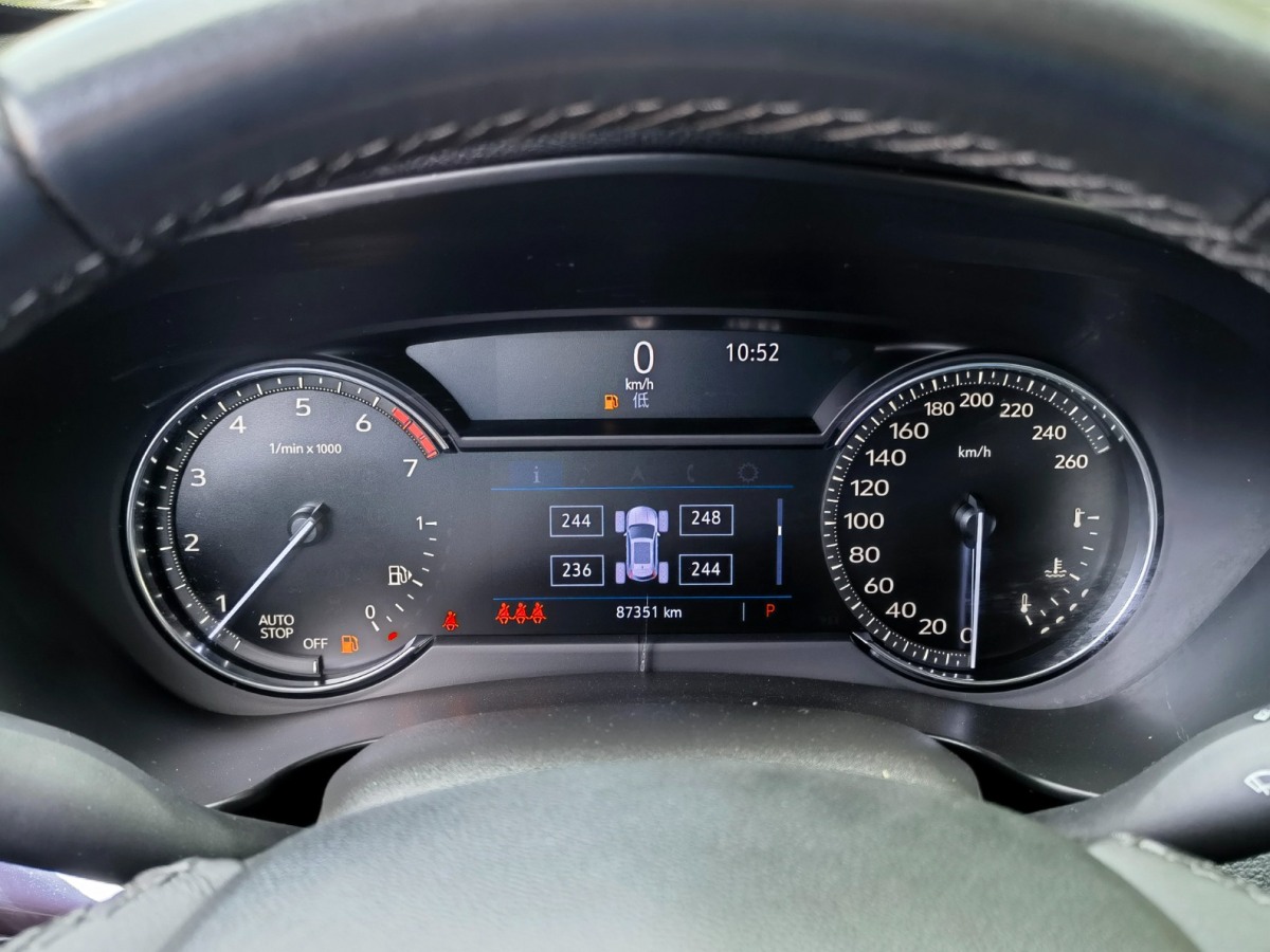 凯迪拉克 XT4  2018款 28T 两驱技术型图片