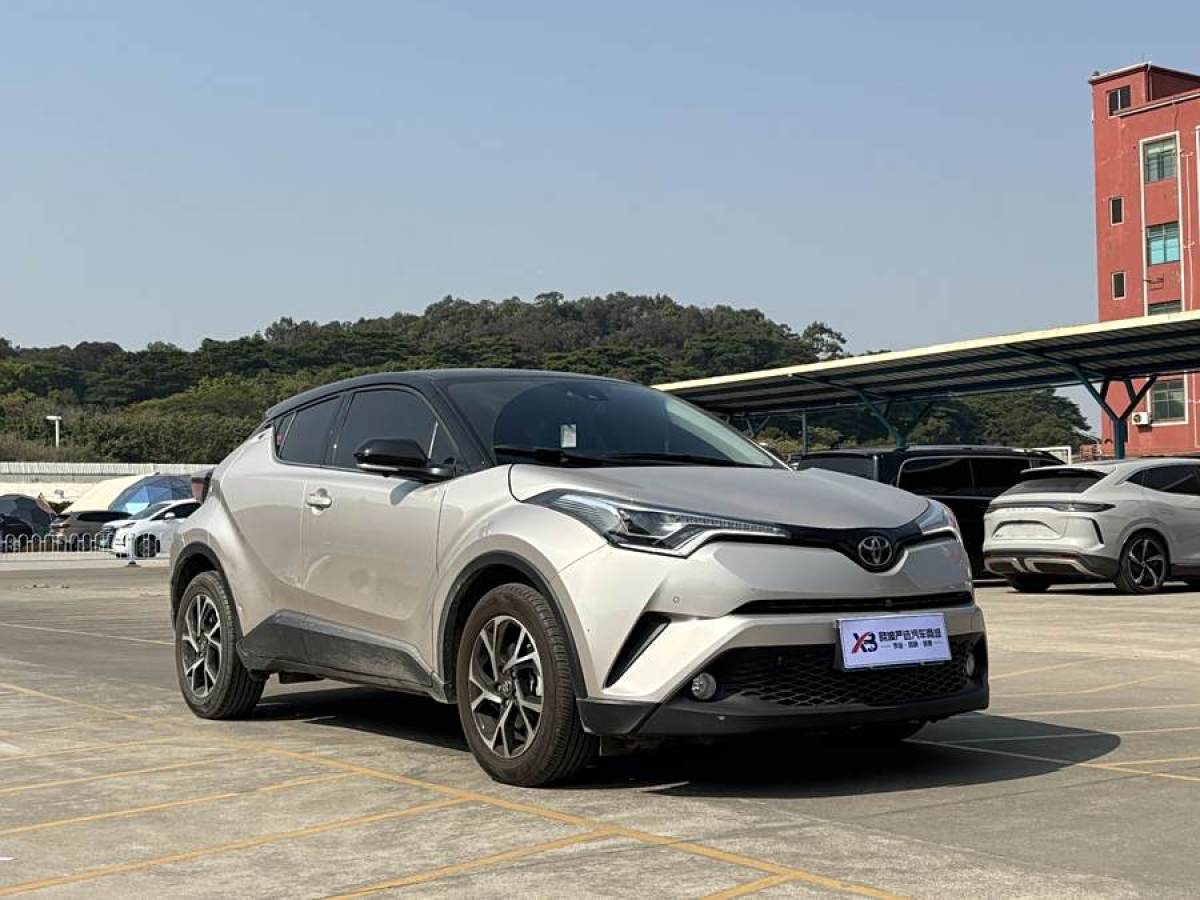 豐田 C-HR  2020款 2.0L 豪華版圖片