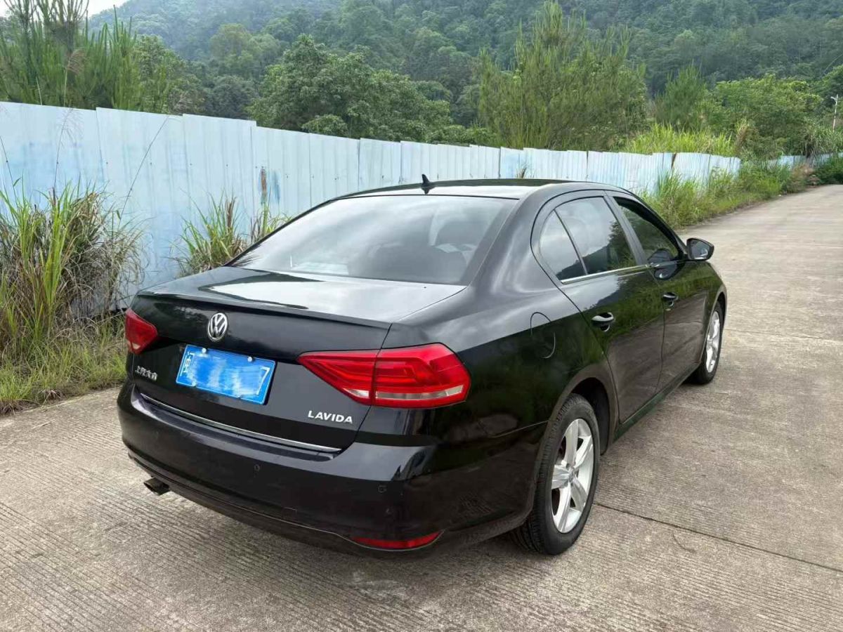 大眾 朗逸  2017款 1.6L 自動(dòng)風(fēng)尚版圖片