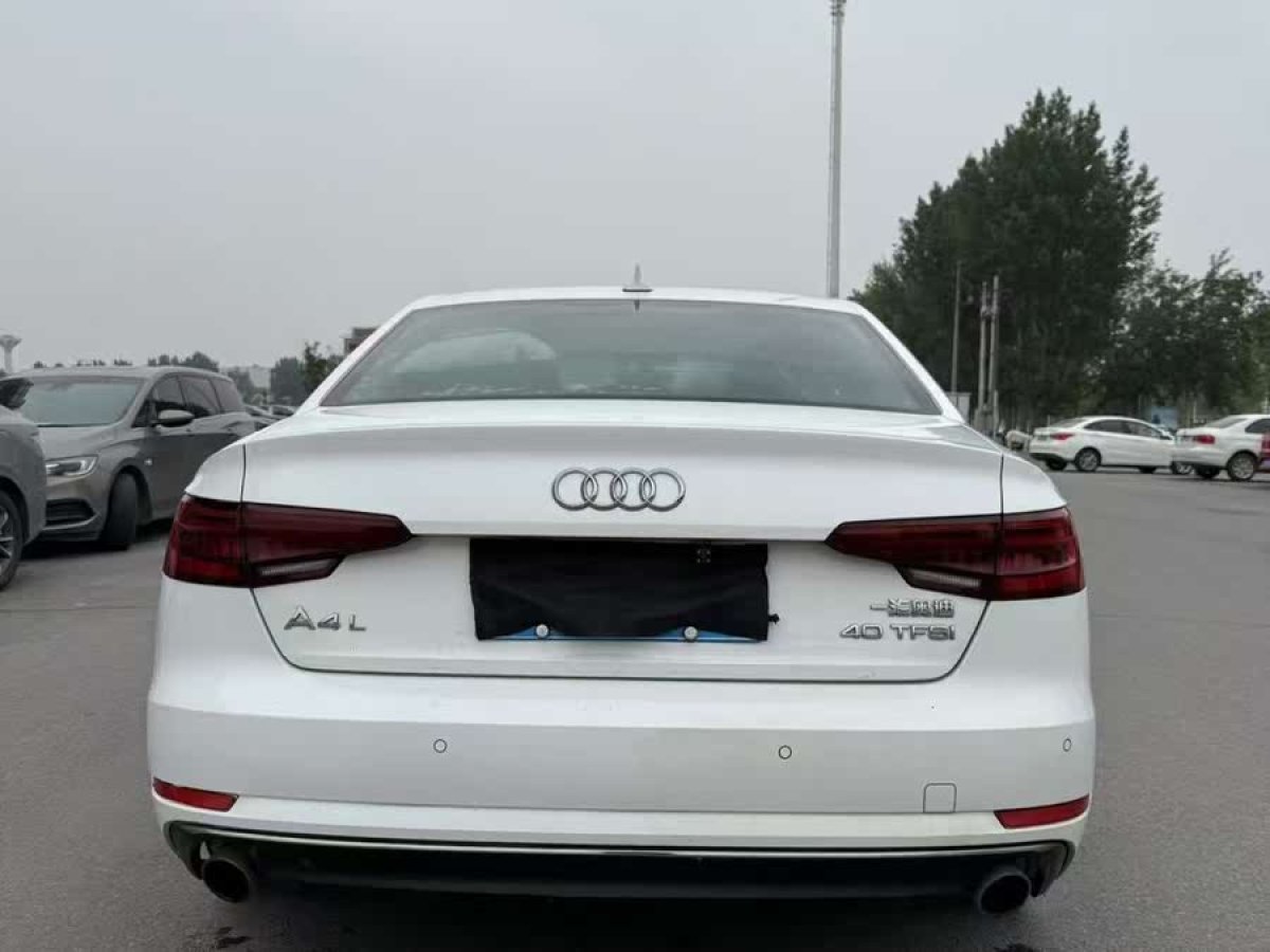 奧迪 奧迪A4L  2018款 30周年年型 40 TFSI 進(jìn)取型圖片