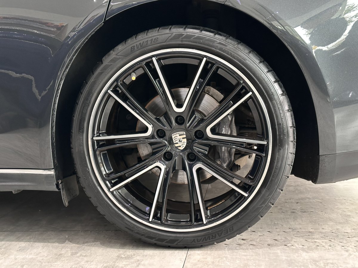 保時(shí)捷 Panamera  2019款 Panamera 4 行政加長版 2.9T圖片