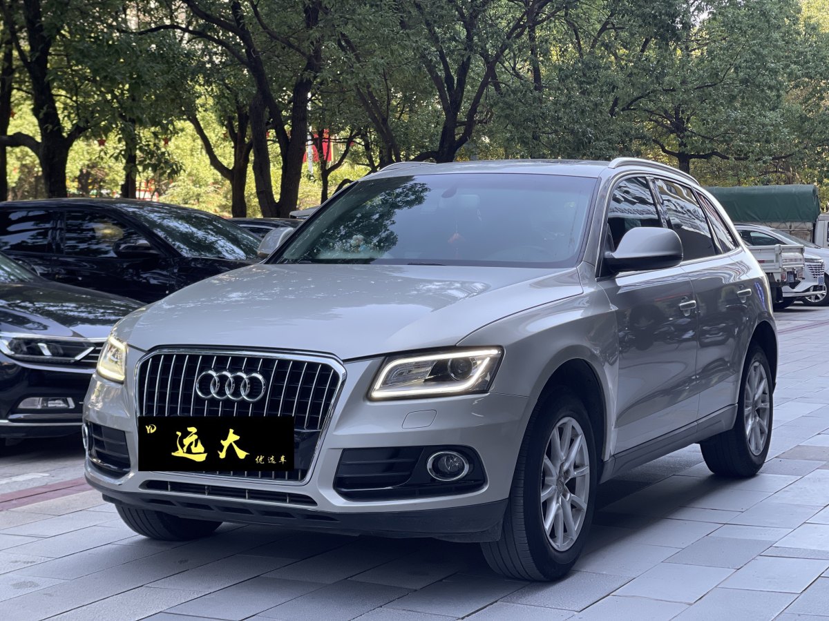 奧迪 奧迪Q5  2015款 40 TFSI 技術(shù)型圖片