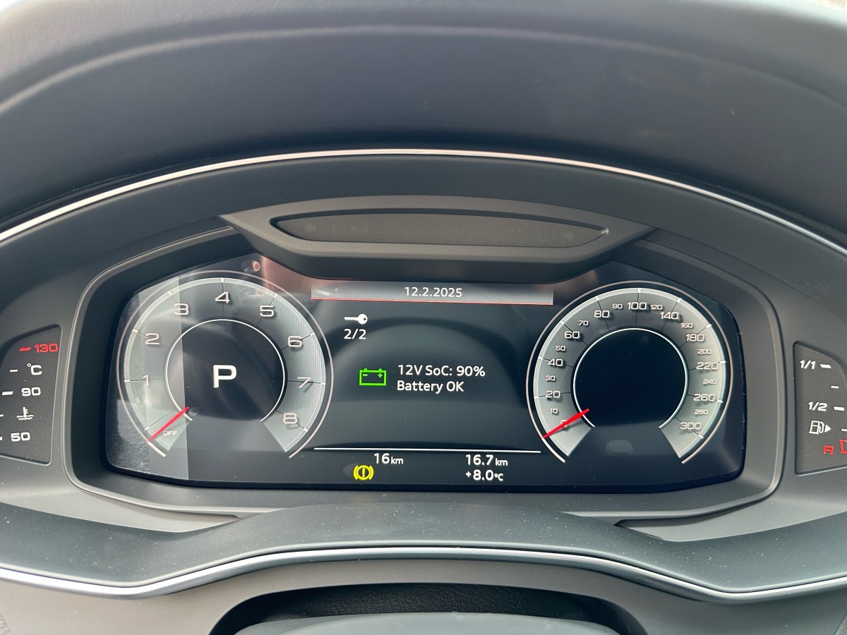 奧迪 奧迪A6L  2025款 45 TFSI quattro 臻選動(dòng)感型圖片