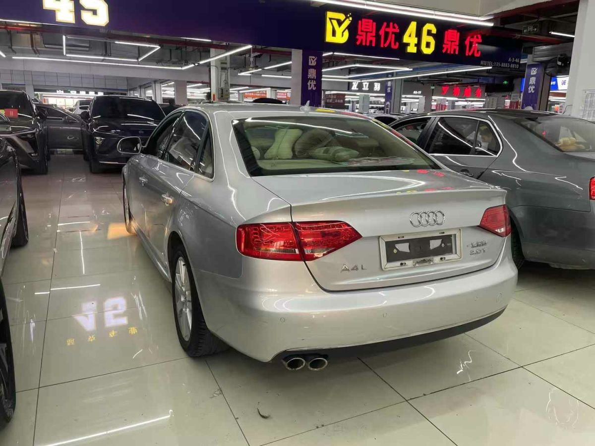 奧迪 奧迪A4L  2012款 2.0 TFSI 自動技術(shù)型圖片