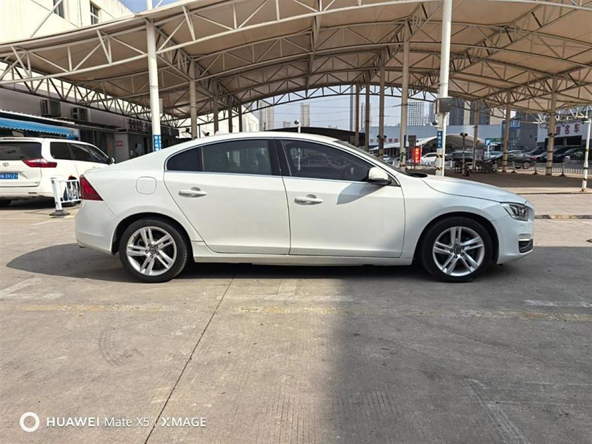 沃爾沃 S60  2014款 S60L 2.0T T5 智馭版圖片