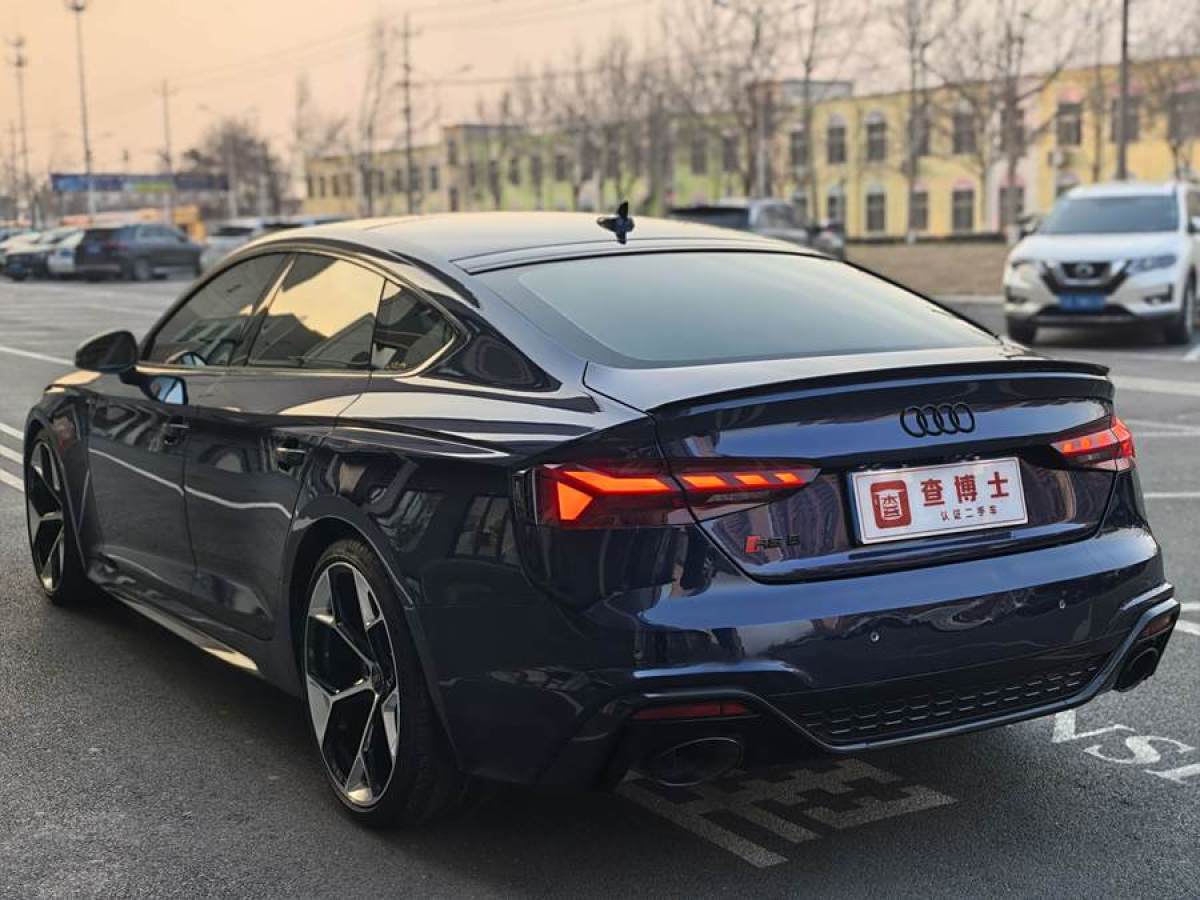 奧迪 奧迪RS 5  2021款 RS5 Sportback 暗金版圖片