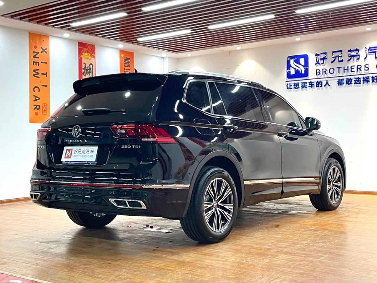 大眾 途觀L  2024款 出眾款 330TSI 自動(dòng)兩驅(qū)R-Line龍耀版圖片