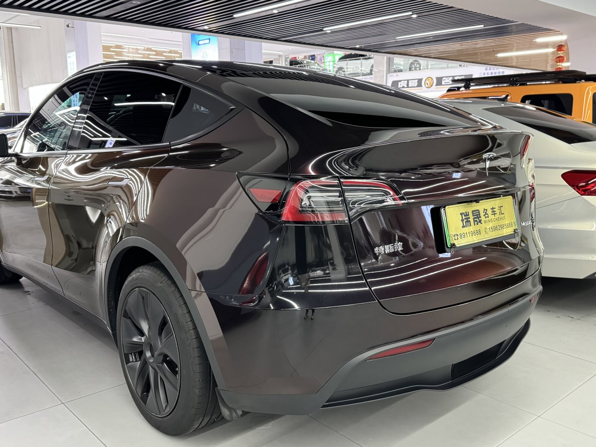 特斯拉 Model Y  2023款 煥新版 后輪驅(qū)動(dòng)圖片