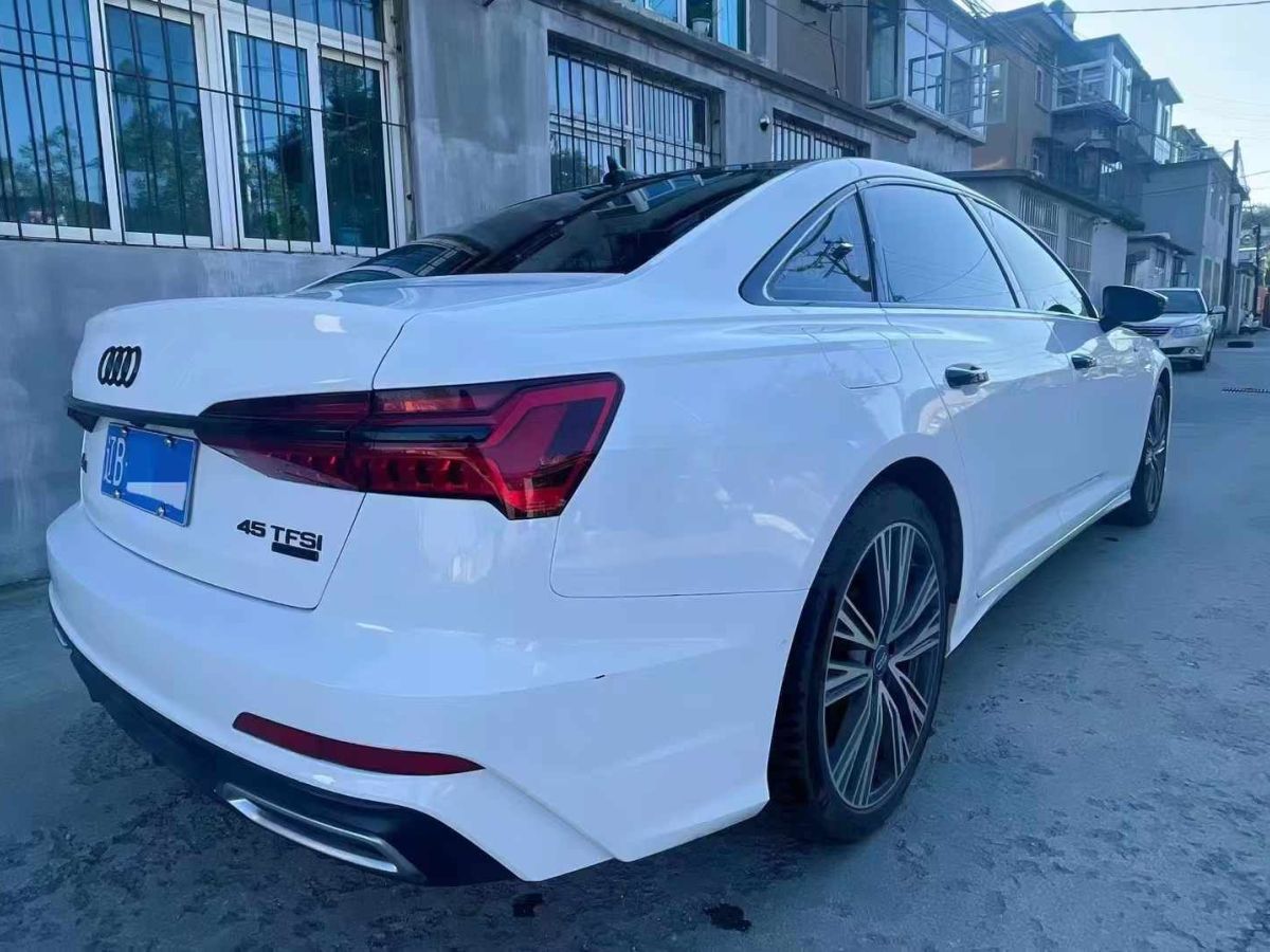 奧迪 奧迪A6L  2019款 40 TFSI 豪華動(dòng)感型圖片