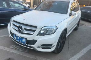 奔馳GLK級(jí) 奔馳 GLK 300 4MATIC 動(dòng)感天窗型