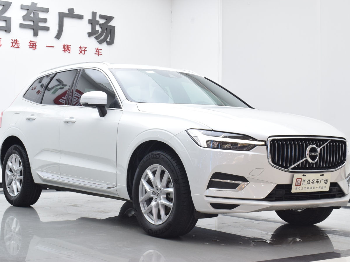 2021年3月沃爾沃 XC60  2021款 T5 四驅(qū)智逸豪華版