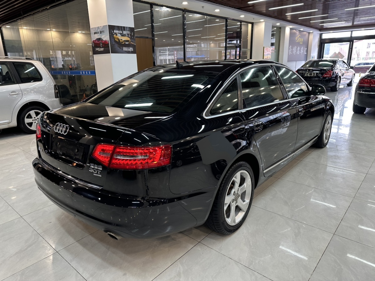 奧迪 奧迪A6L  2011款 3.0 TFSI quattro 豪華型圖片