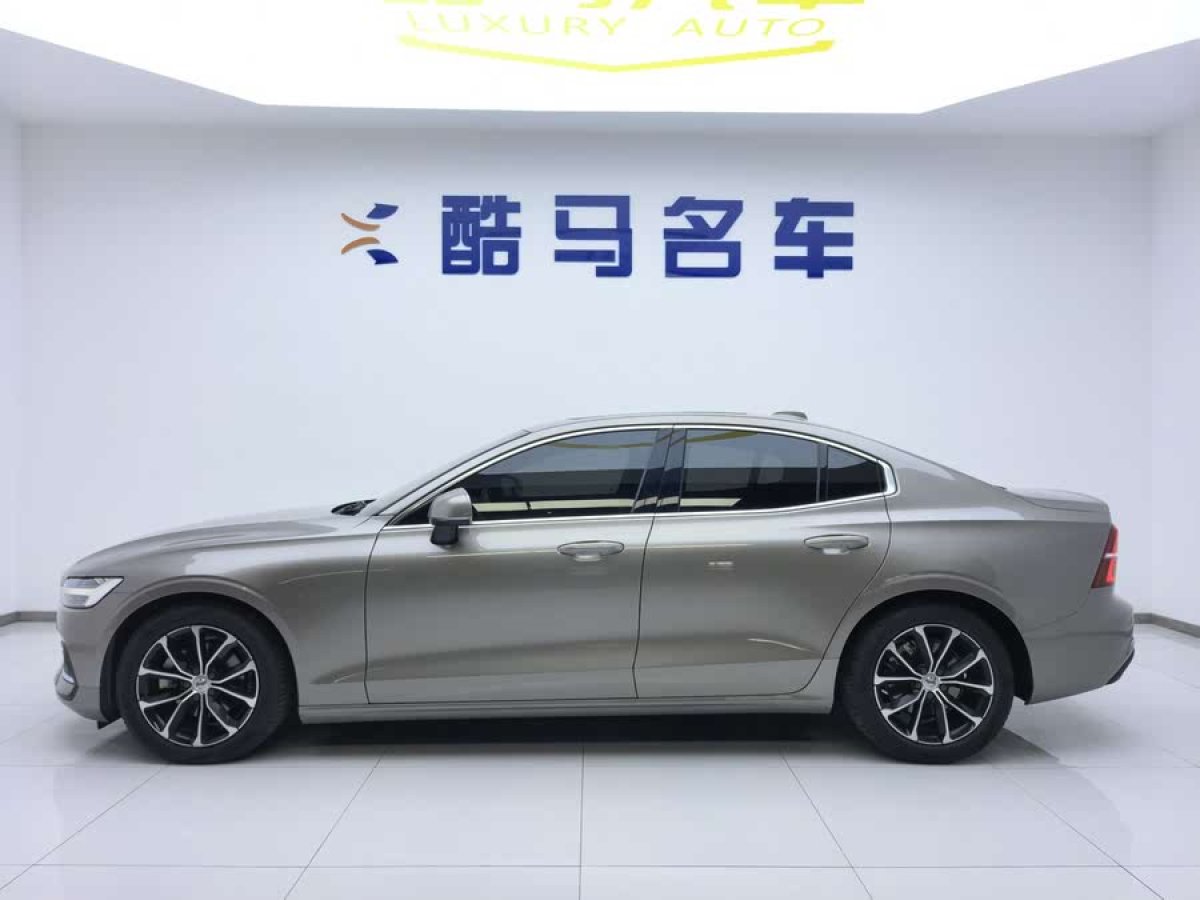 沃爾沃 S60L  2020款 T4 智逸豪華版圖片