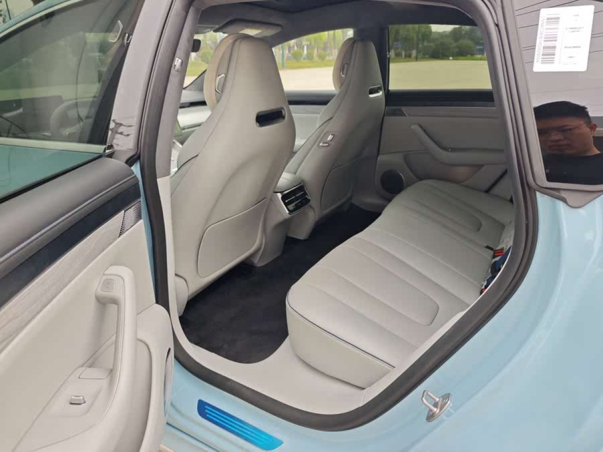 智界汽車 智界S7  2025款 Max 后驅超長續(xù)航版圖片