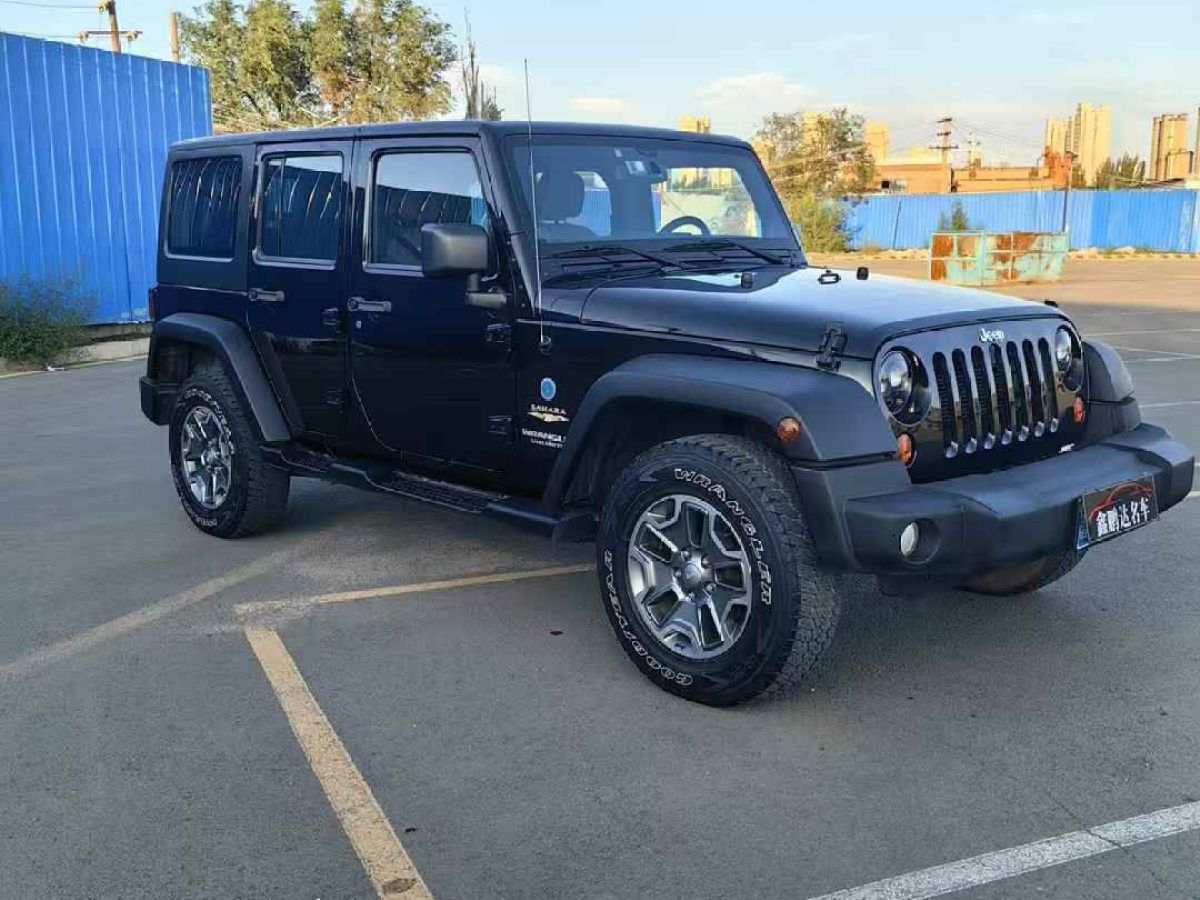 2013年1月Jeep 牧馬人  2013款 3.6L Rubicon 兩門版