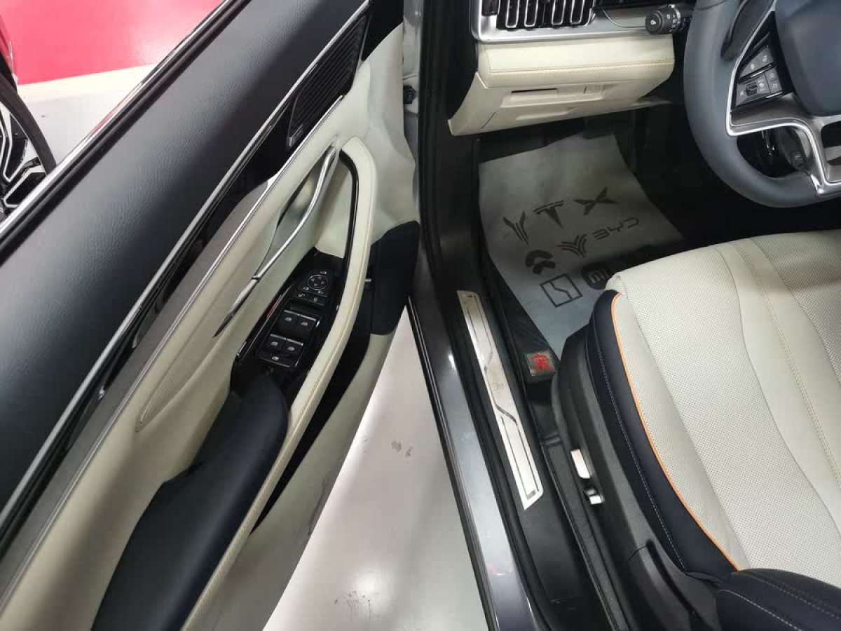 比亞迪 宋PLUS新能源  2021款 DM-i 110KM 旗艦型圖片