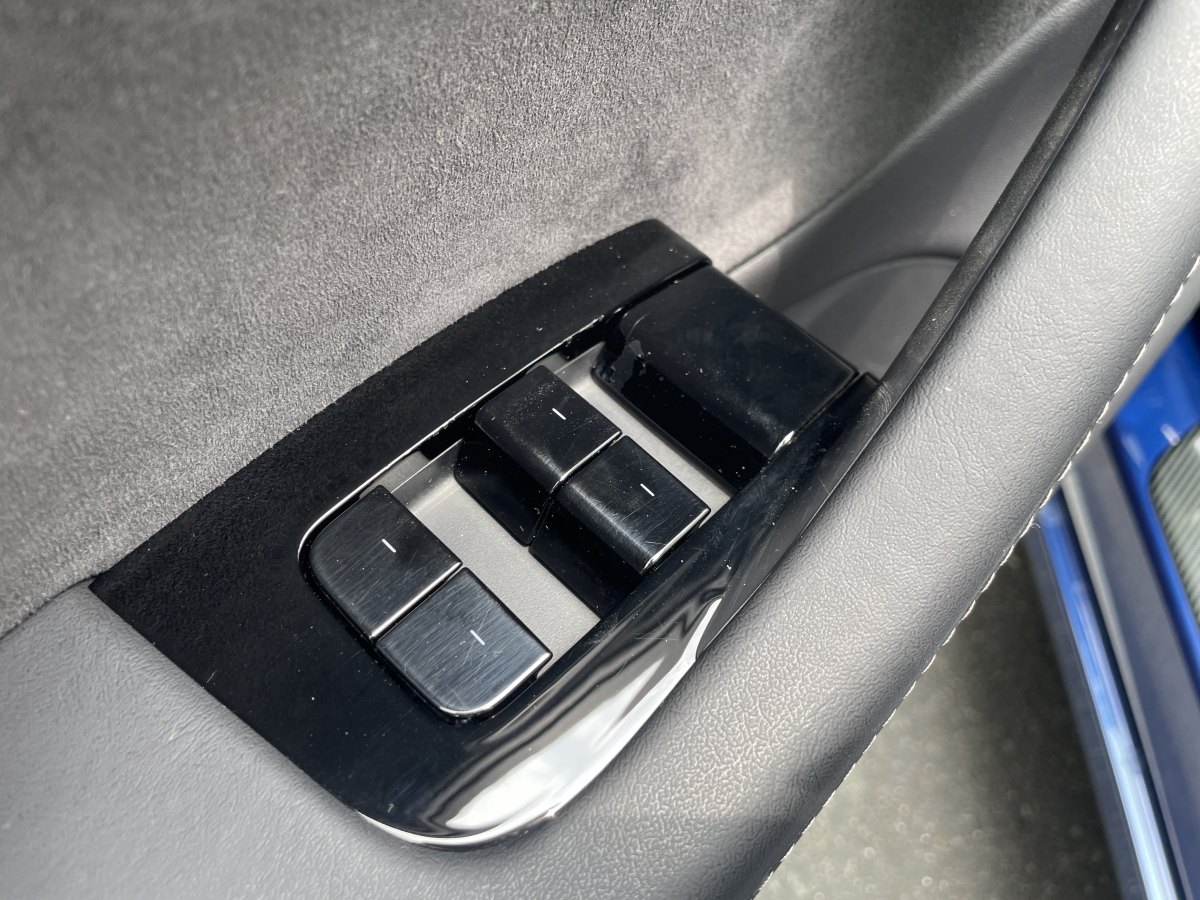 2019年4月特斯拉 Model 3  2019款 長續(xù)航后驅(qū)版