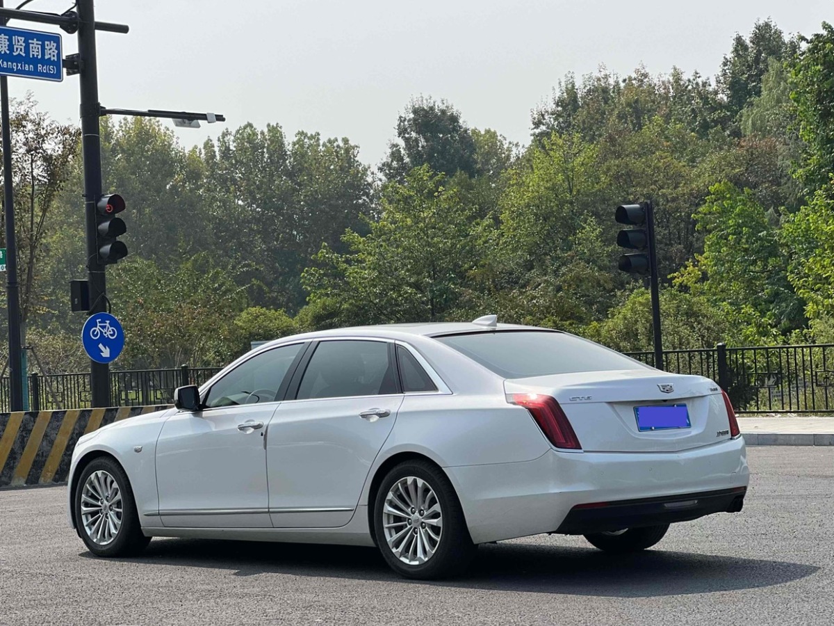 凱迪拉克 CT6  2017款 28T 豪華型圖片