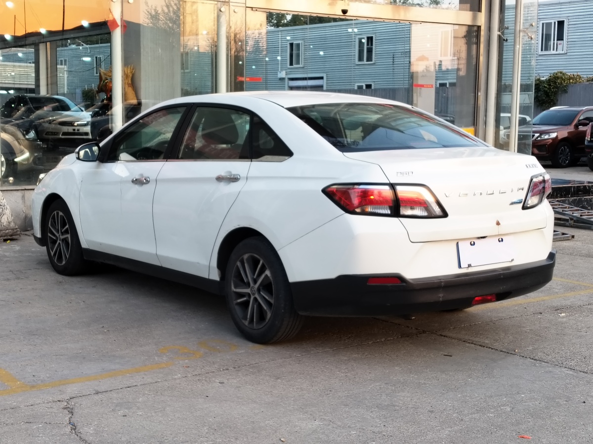 啟辰 D60  2018款 1.6L CVT智聯(lián)精英版圖片