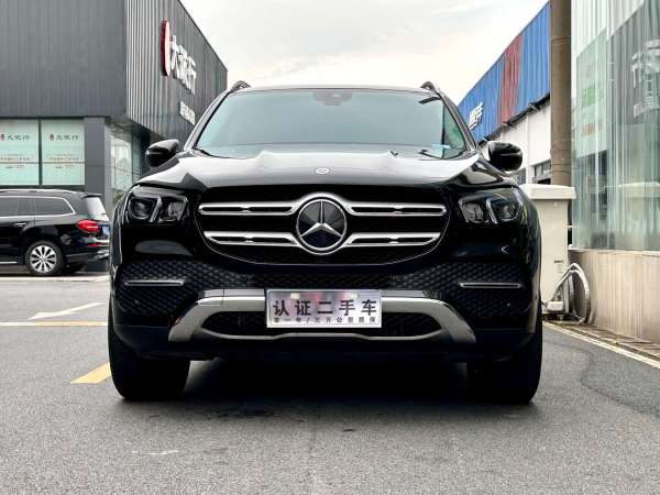 奔驰 奔驰GLE  2022款 GLE 350 4MATIC 时尚型