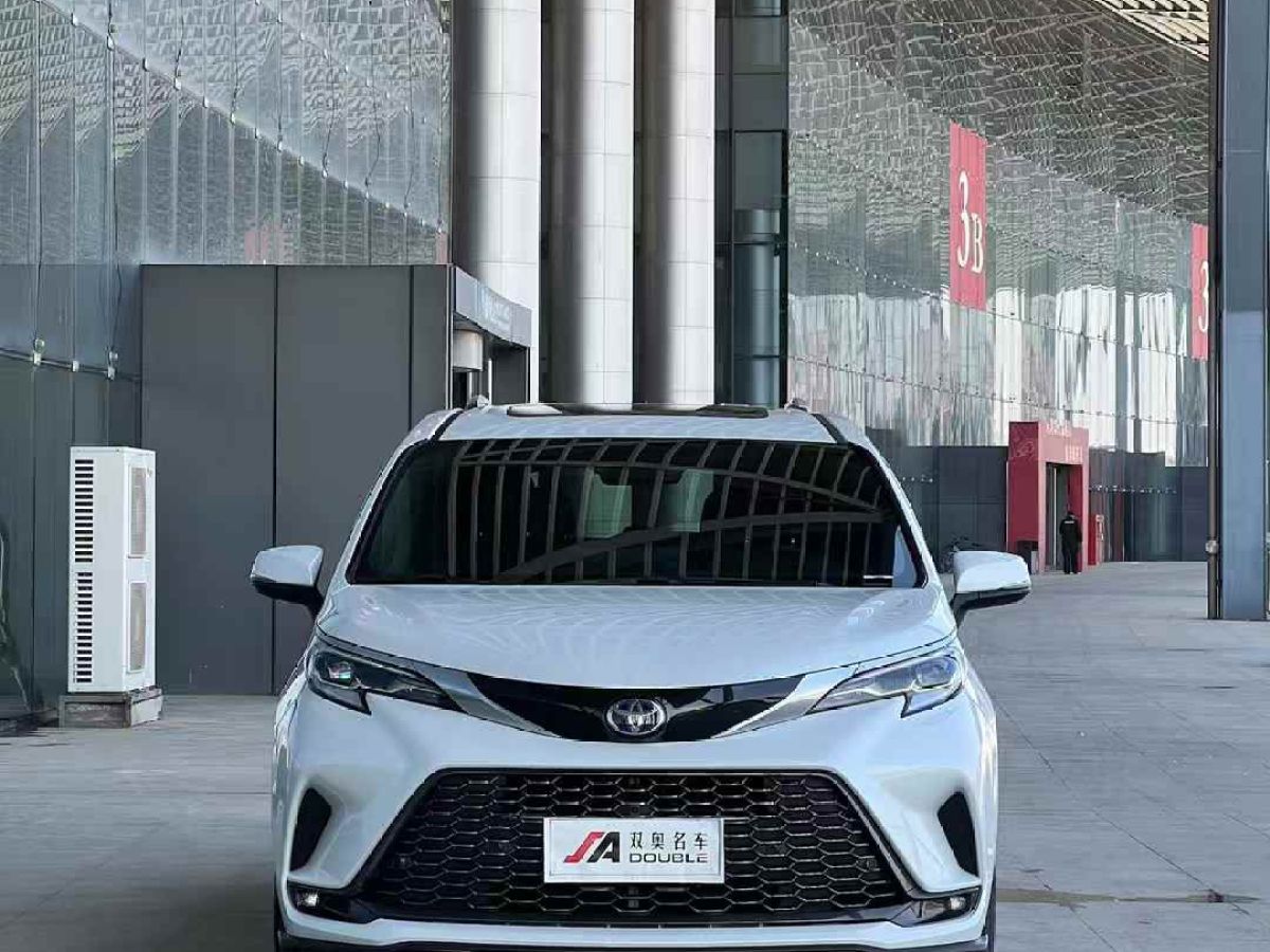 電動(dòng)屋 YOUNG光小新  2023款 302KM 原味版圖片